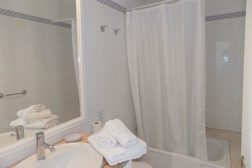 Bathroom, Apartment La Regata Atico, Apartment Puerto Naos, La Palma