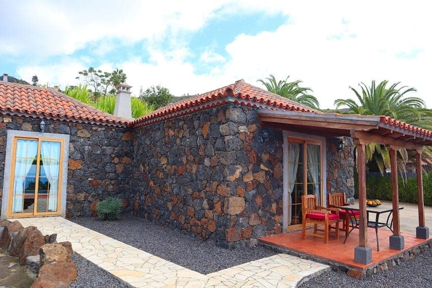 Casa Las Gemelas, Holiday Rental with Pool La Palma