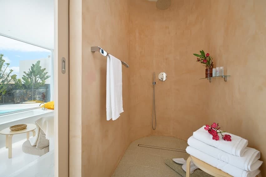 Shower, Suite Love Deluxe, Lanzarote Apartment Shower, Suite Love Deluxe, Lanzarote Apartment