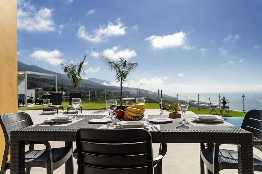 Mesa de Comedor, Villa Marajá, Casa Rural La Palma Canarias Mesa de Comedor, Villa Marajá, Casa Rural La Palma Canarias