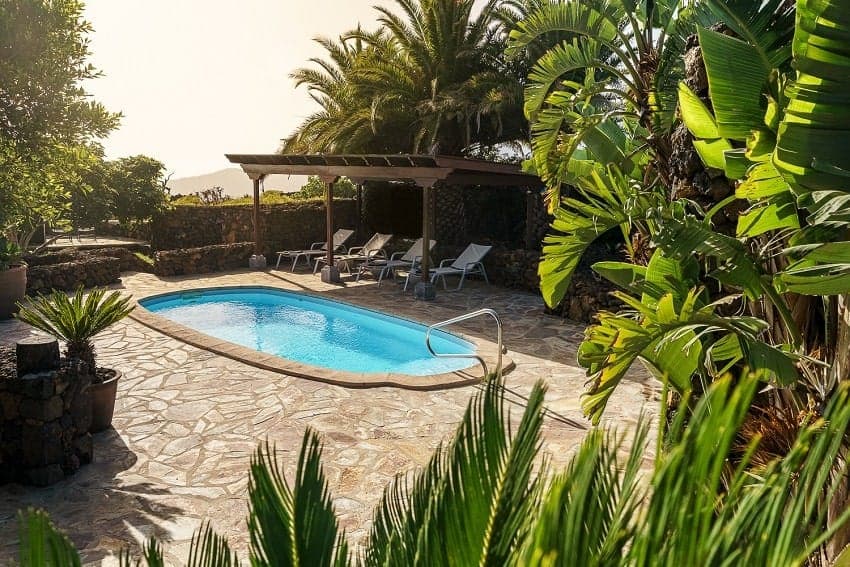 Finca Esperanza, Pool, Sonnenliegen, Finca La Palma Finca Esperanza, Pool, Sonnenliegen, Finca La Palma
