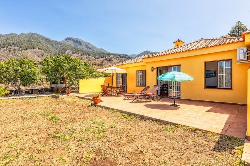 Terrace, Casa El Salto, Holiday Home Los Llanos with Private Pool, La Palma