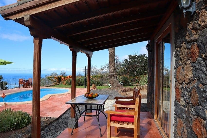 Terrace, Casa Las Gemelas, Holiday Rental with Pool Tijarafe