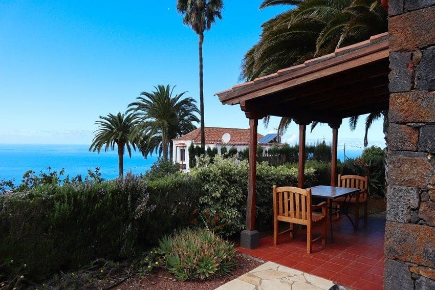 Terrace, Casa Las Gemelas, Holiday Rental with Pool Tijarafe