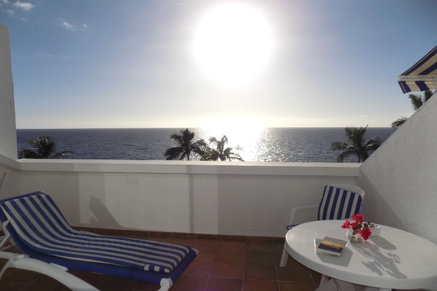 Spain - Canary Islands - La Palma - Puerto Naos - Apartment Atlántico Playa - Balcony with stunning sea and beach views